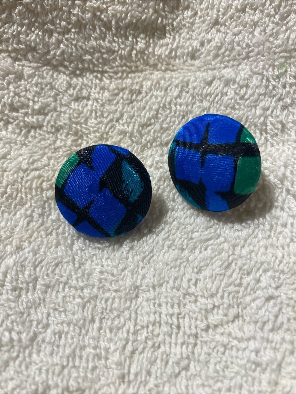 Round Fabric Button Clip On Earrings in Blue & Green (RR)